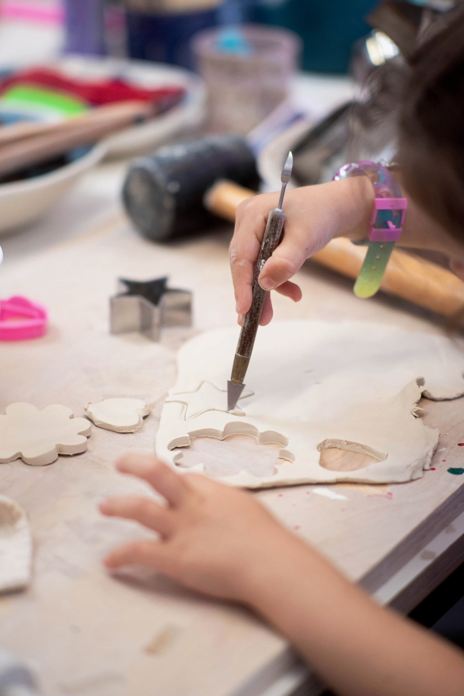 New ! Kids Handbuilding: SATURDAY 10-11:30 am  (4 Sessions)